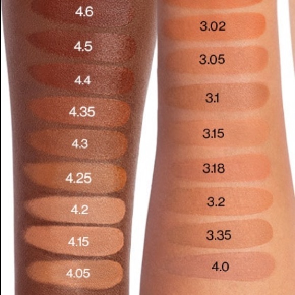 Smashbox Studio Skin 15 Hour Wear Hydrating Foundation - Picture 13 of 16